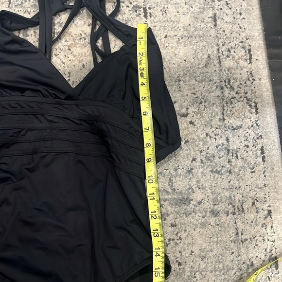 La Blanca Black Strappy One-Piece Swimsuit - Picture 6 of 6